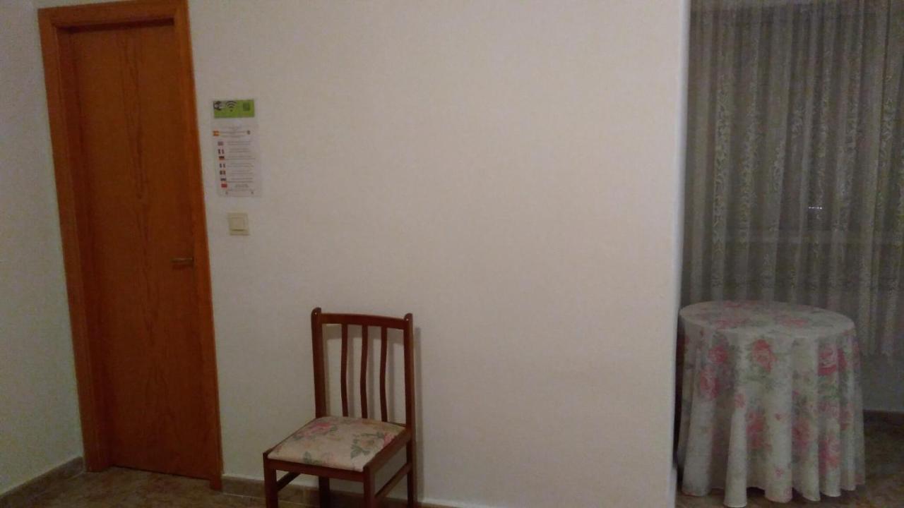 Pensión-hostal Mari Loli Guardamar del Segura