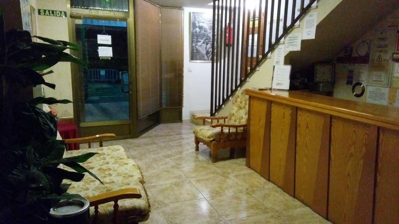 Pensión-hostal Mari Loli Pensión 2*